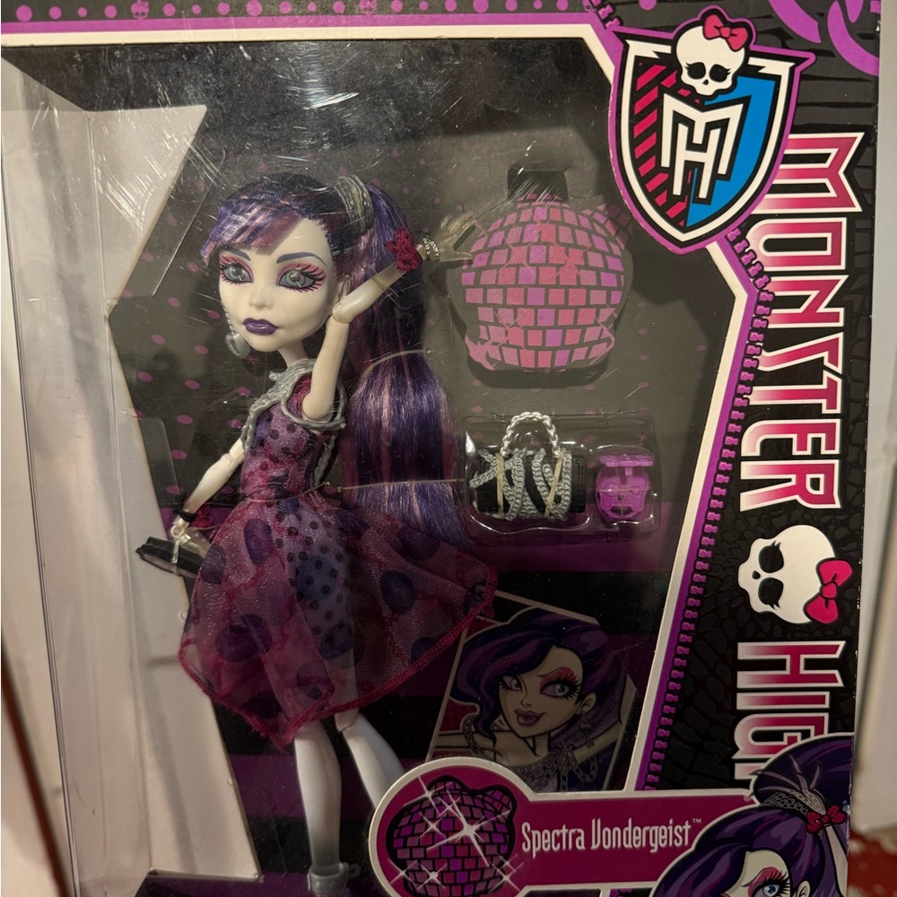 Mattel Monster High Spectra Doll
